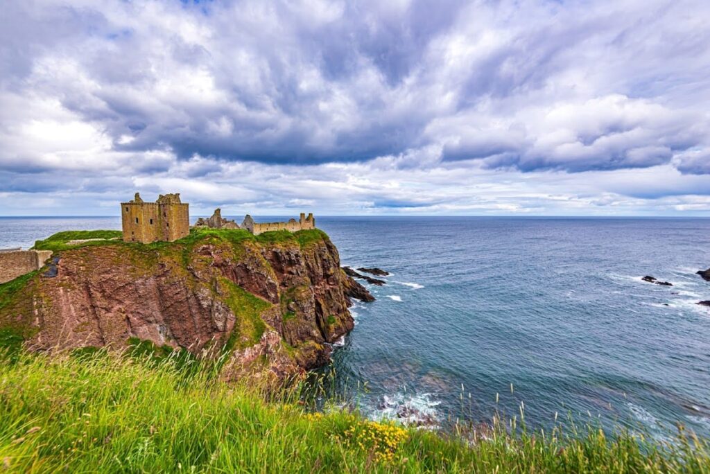 Dunnottar Castle: A Historic Scottish Fortress on the North Sea Coast 6 Dunnottar Castle