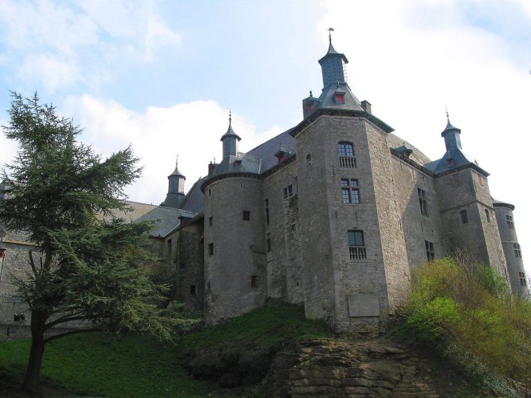 Ecaussinnes-Lalaing Castle: A Medieval Fortress and Seigne urial Residence in Belgium