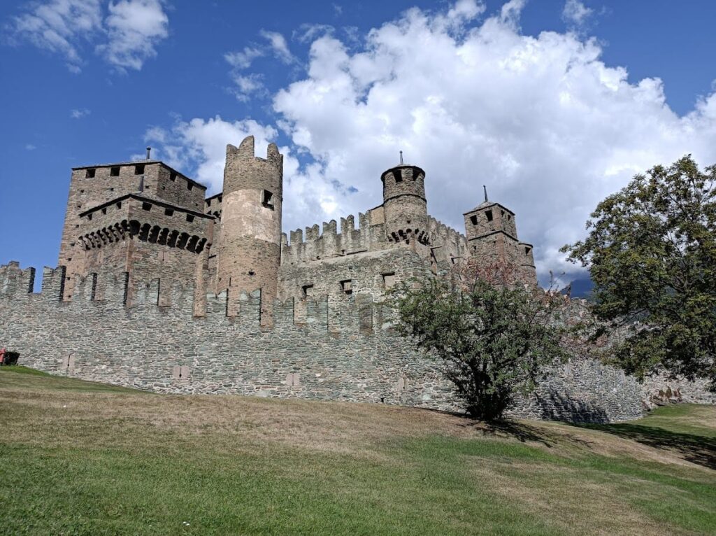 Fénis Castle: A Gothic Residence and Administrative Seat in Italy 1 Fenis Castle