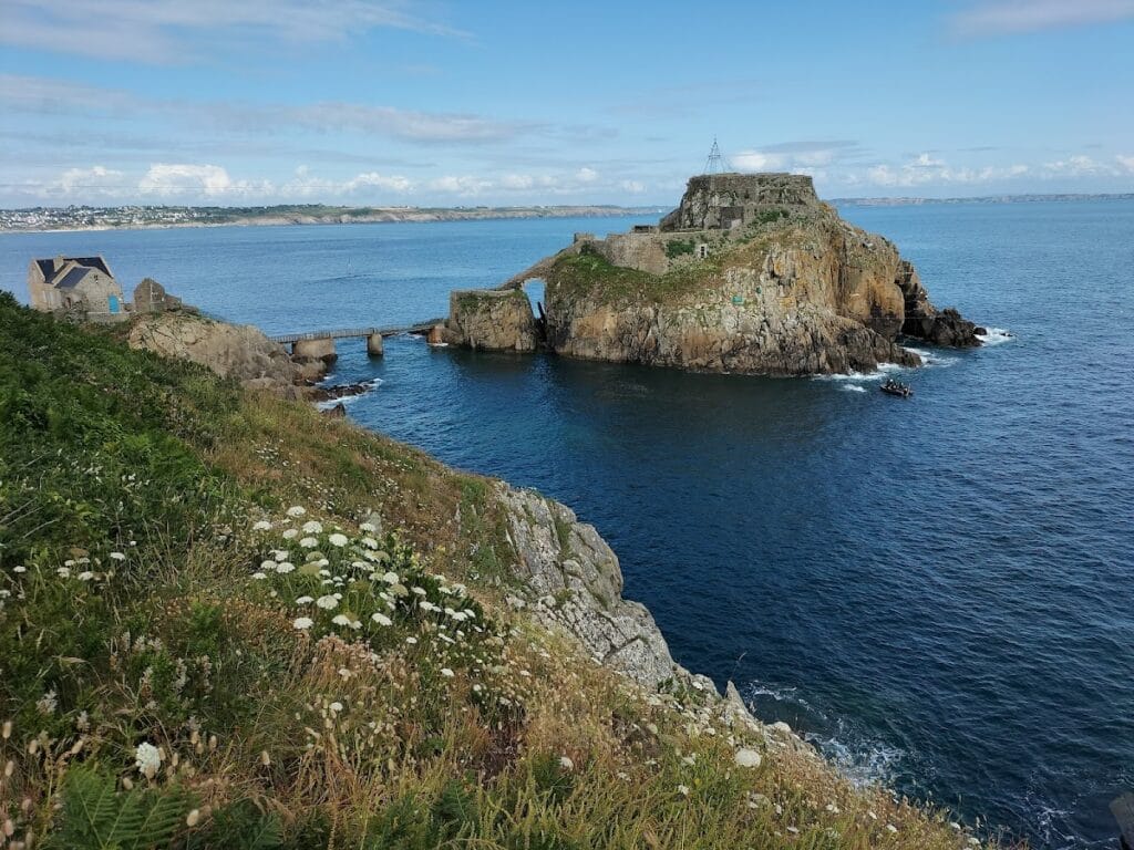 Fort of Bertheaume: A Historic Coastal Defense Site in Brittany, France 7 Fort of Bertheaume