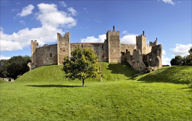 Framlingham Castle: A Norman-Era Fortress in Suffolk, England