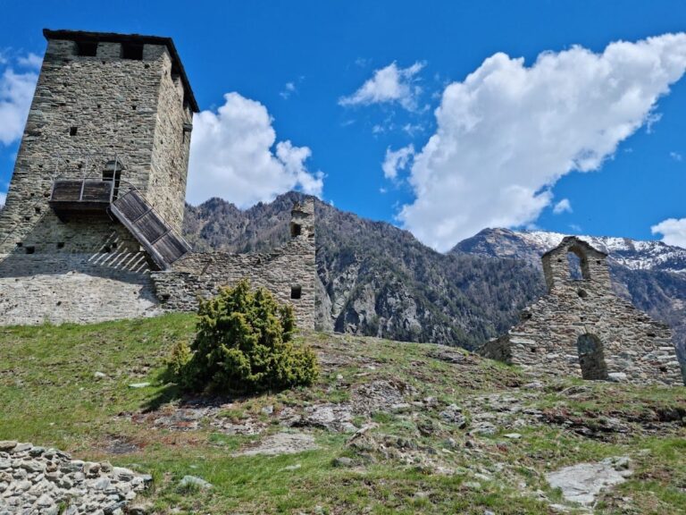 Graines Castle: A Medieval Fortress in Italy’s Aosta Valley