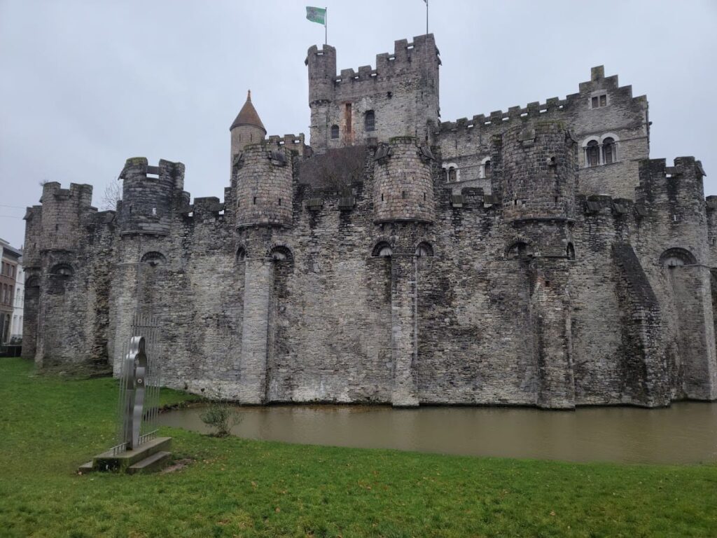 Gravensteen: The Medieval Castle of Ghent and Its Historical Role 6 Gravensteen