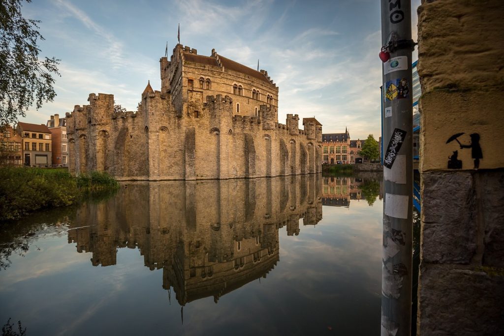 Gravensteen: Medieval Fortified Water Castle in Ghent 1 Gravensteen