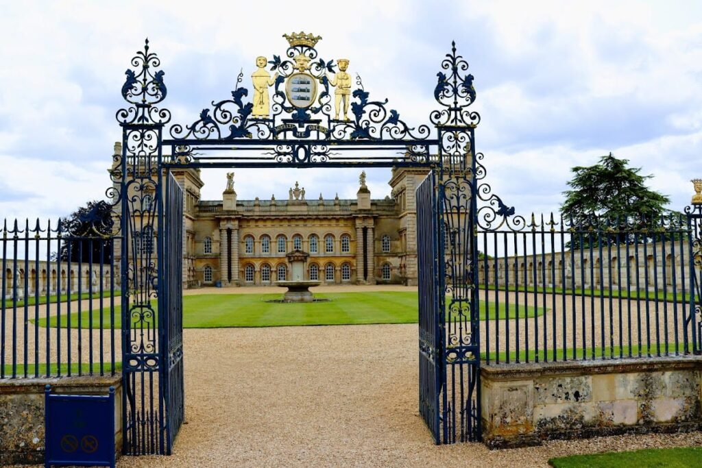 Grimsthorpe Castle: A Historic Country House in Lincolnshire 2 Grimsthorpe Castle