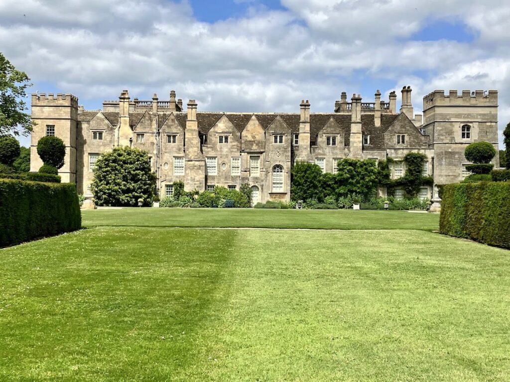 Grimsthorpe Castle: A Historic Country House in Lincolnshire 3 Grimsthorpe Castle