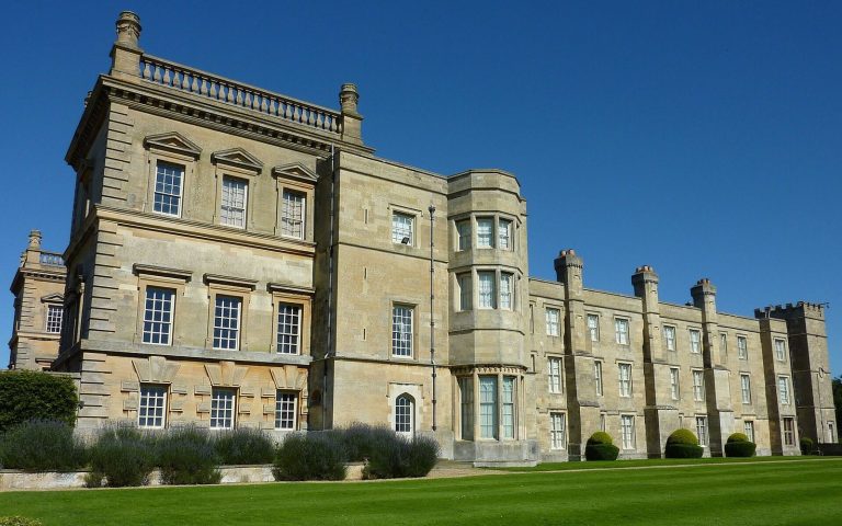 Grimsthorpe Castle: A Historic Country House in Lincolnshire