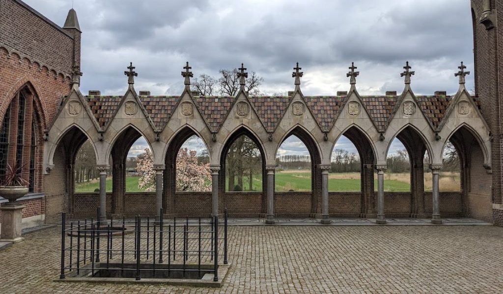 Heeswijk Castle: A Medieval Water Castle in the Netherlands 4 Heeswijk Castle
