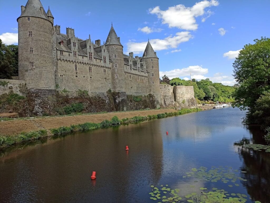Josselin Castle: A Historic Fortress and Residence in Brittany, France 7 Josselin Castle
