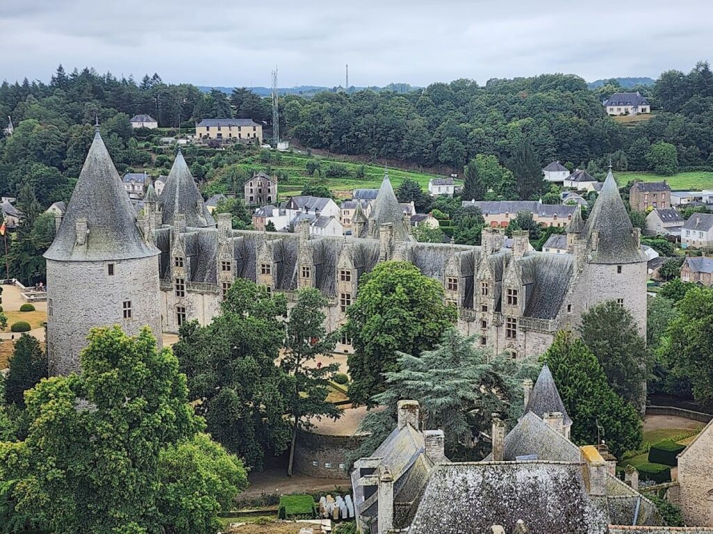 Josselin Castle: A Historic Fortress and Residence in Brittany, France 9 Josselin Castle