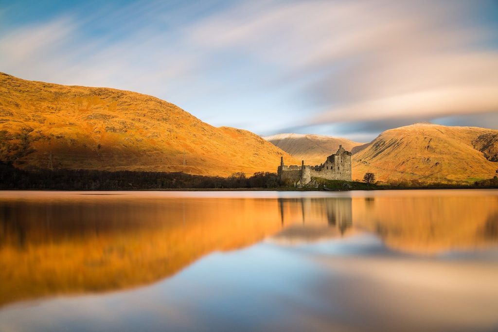 Kilchurn Castle: Campbell Stronghold and Highland Barracks 1 Kilchurn Castle
