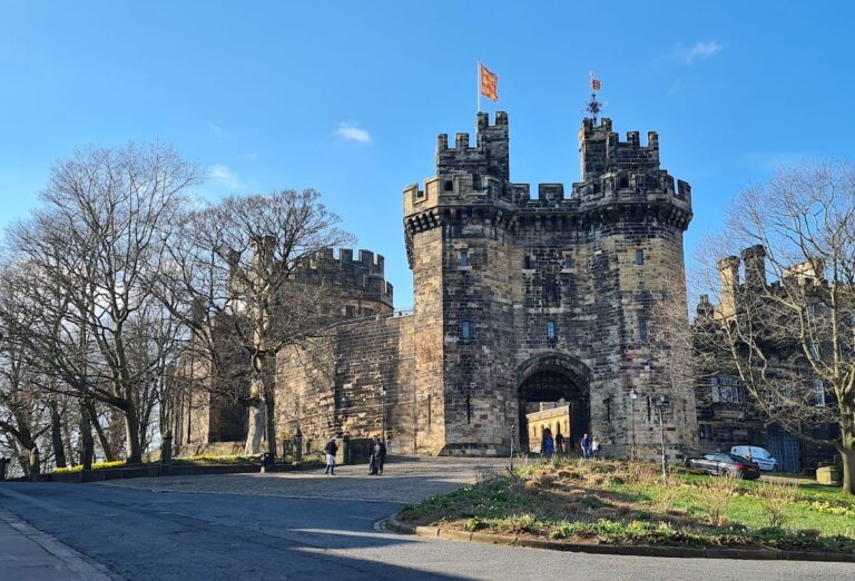 Lancaster Castle: A Historic Fortress and Prison in Lancashire, England