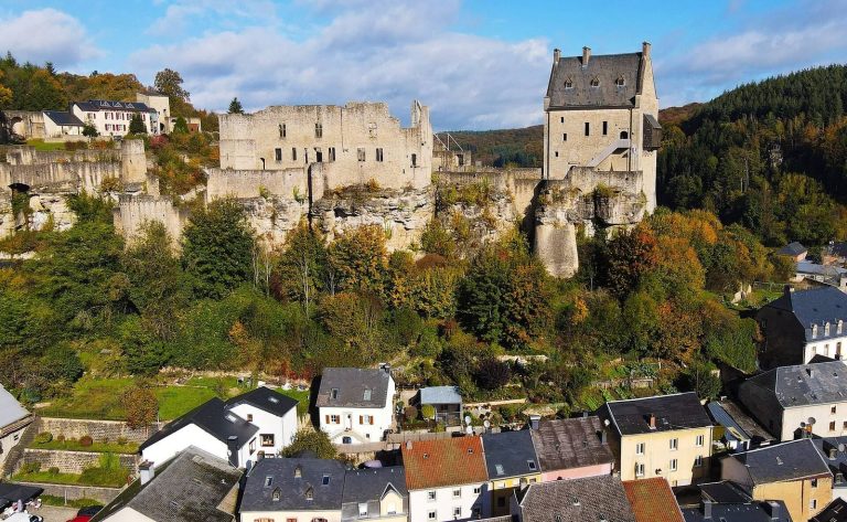 Larochette Castle: A Medieval Administrative Fortress in Luxembourg