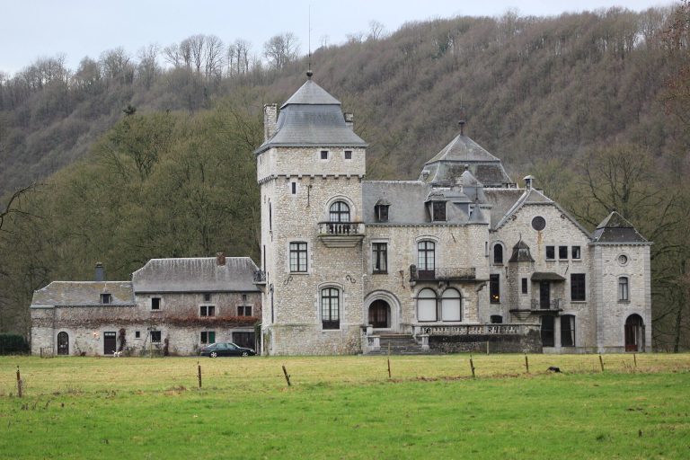 Lassus Castle: Residence of Hamoir’s Hereditary Mayors