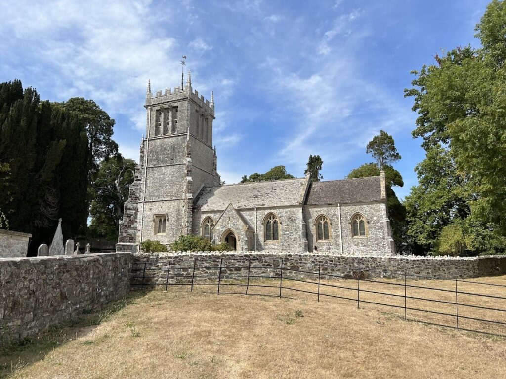 Lulworth Castle: An Early Seventeenth-Century Hunting Lodge in Dorset 2 Lulworth Castle