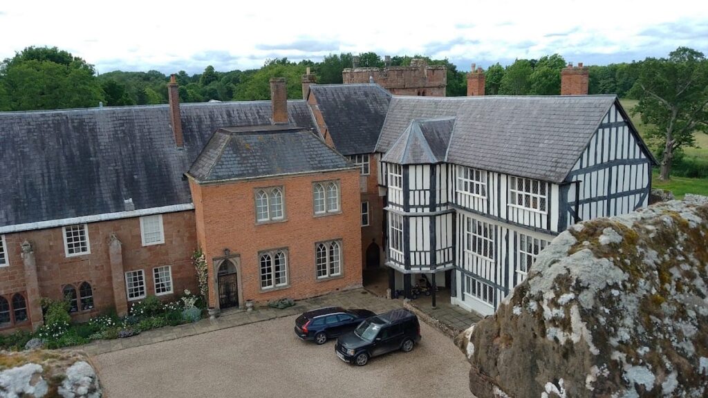 Maxstoke Castle: A Fourteenth-Century Moated Castle in England 3 Maxstoke Castle