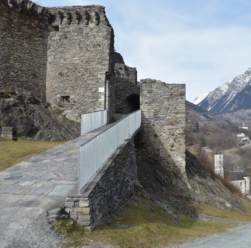 Mesocco Castle: A Medieval Fortress and Political Center in Switzerland 2 Mesocco Castle