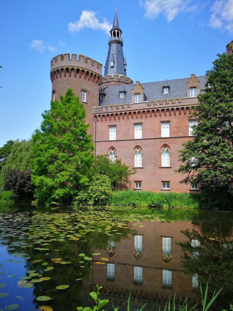 Moyland Castle: A Moated Castle and Museum in Germany 3 Moyland Castle