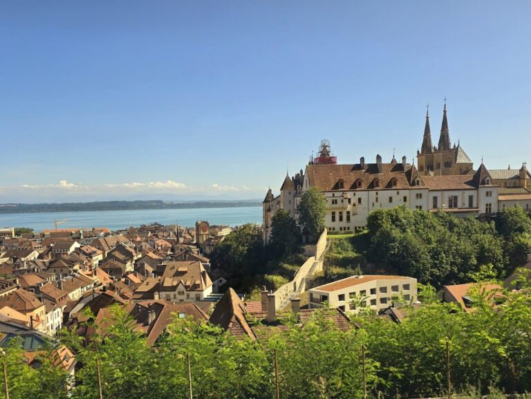 Neuchâtel Castle: A Historic Fortress and Administrative Center in Switzerland