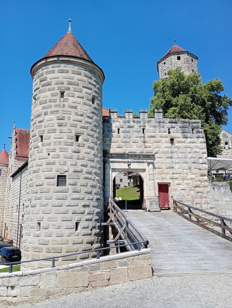 Niederalfingen Castle: A Hohenstaufen Fortification and Renaissance Castle in Germany 3 Niederalfingen Castle
