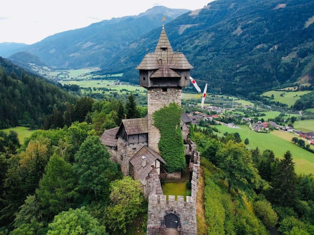 Niederfalkenstein Castle: A Medieval Lower Fortress in Austria 1 Niederfalkenstein Castle