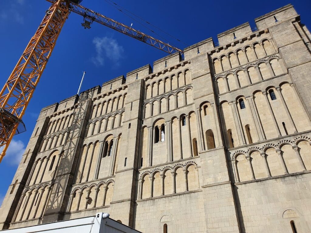 Norwich Castle: A Norman Royal Fortification and County Gaol 2 Norwich Castle