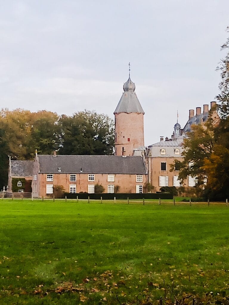 Rechteren Castle: A Historic Dutch Castle in Overijssel