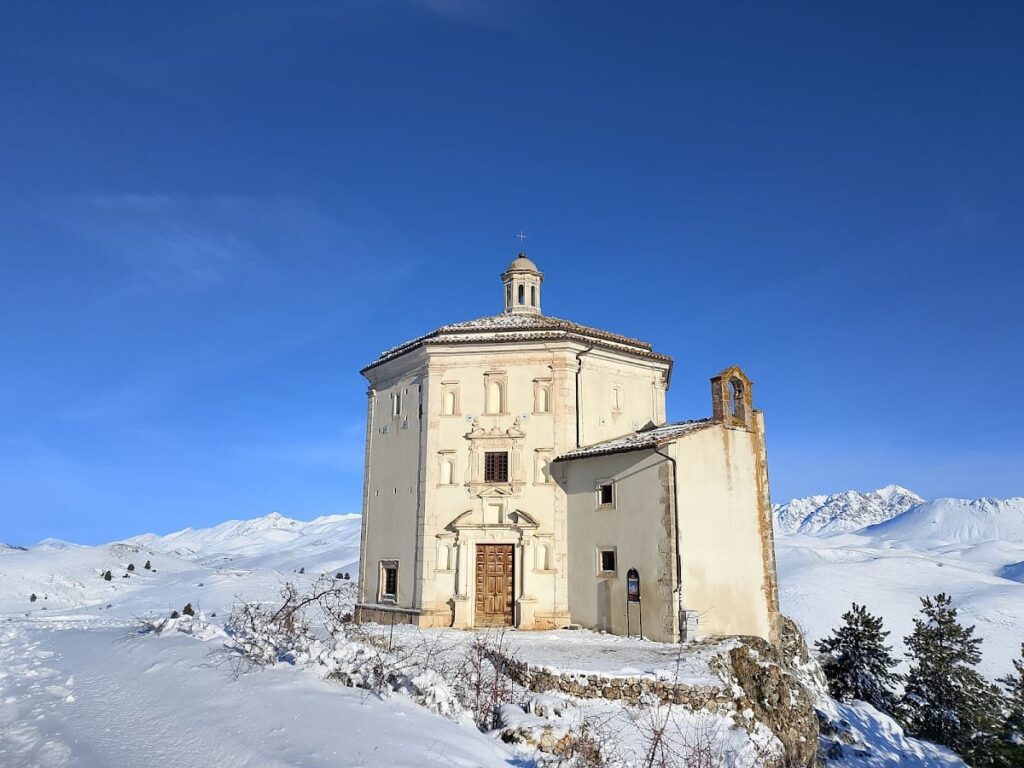 Rocca Calascio: A Mountaintop Fortress in Italy 2 Rocca Calascio