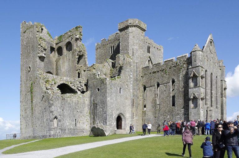Rock of Cashel: Royal Seat and Medieval Ecclesiastical Complex in Ireland