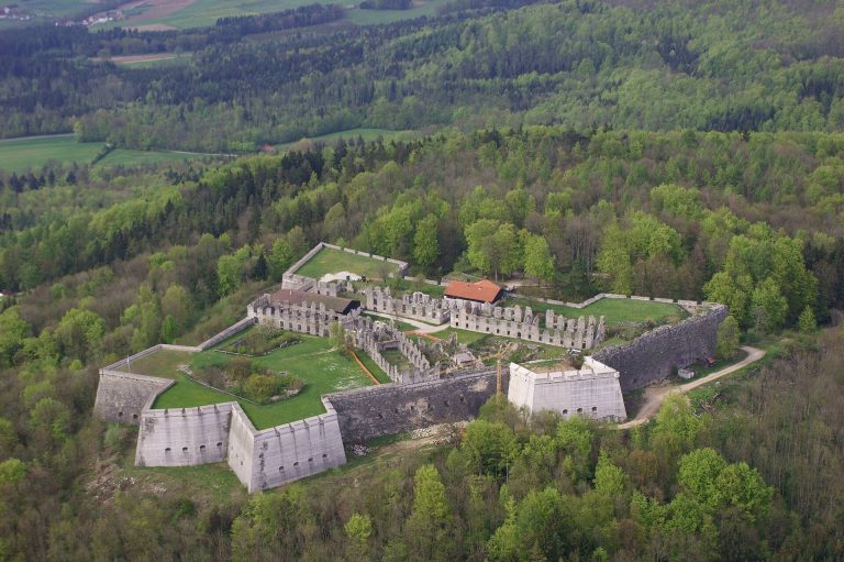 Rothenberg Fortress: A Bavarian Rococo Stronghold near Schnaittach