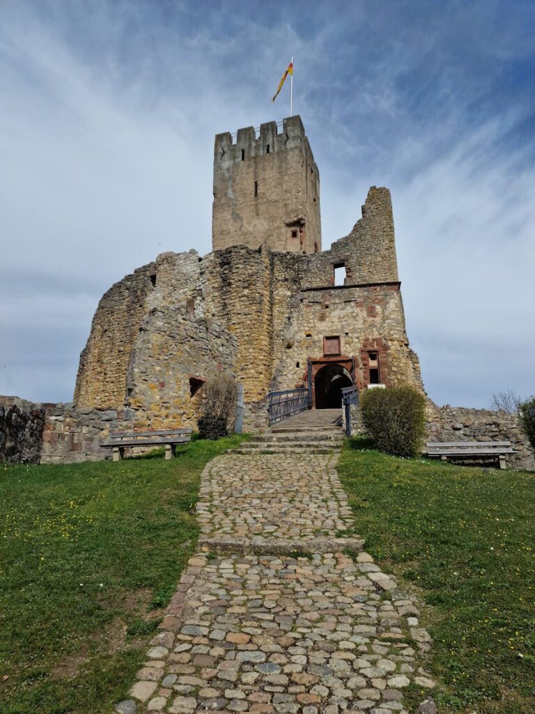 Rotteln Castle: A Medieval Seat of Power in Germany 2 Rotteln Castle