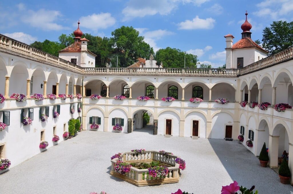Schloss Herberstein: A Historic Castle in Stubenberg, Austria 7 Schloss Herberstein