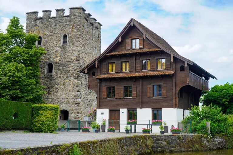 Schnitzturm: A Medieval Defensive Tower in Stansstad, Switzerland