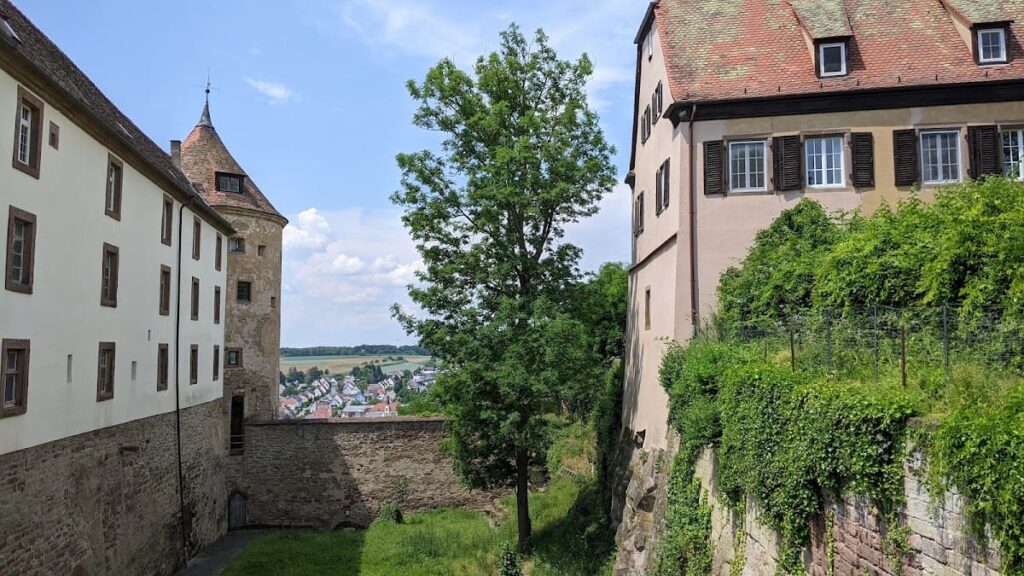 Stettenfels Castle: A Renaissance Castle on a Medieval Hill-Castle Site 4 Stettenfels Castle