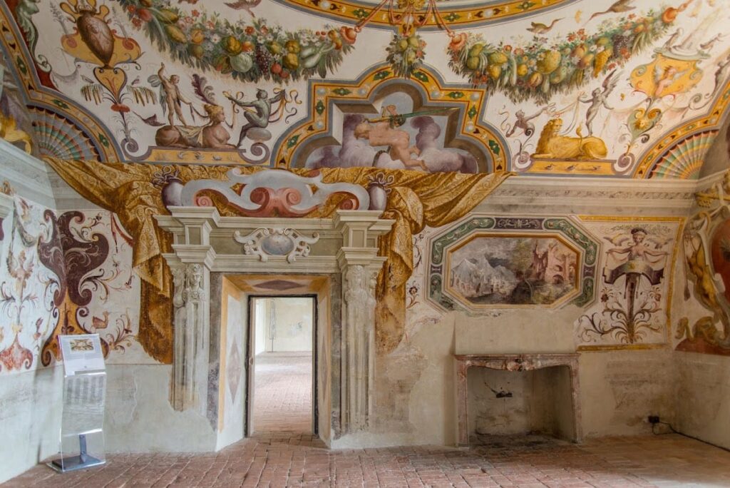 Torrechiara Castle: A Renaissance Fortress and Residential Castle in Italy 3 Torrechiara Castle