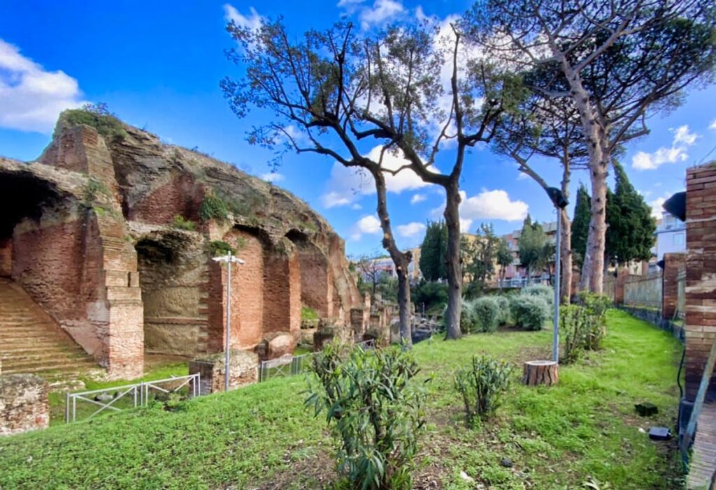 Flavian Amphitheater, Pozzuoli