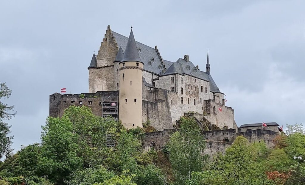 Vianden Castle: A Medieval Count’s Residence in Luxembourg 2 Vianden Castle