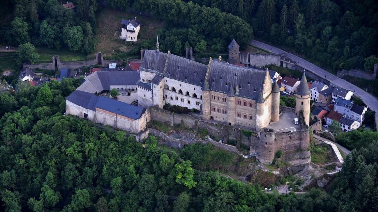 Vianden Castle: A Medieval Count’s Residence in Luxembourg