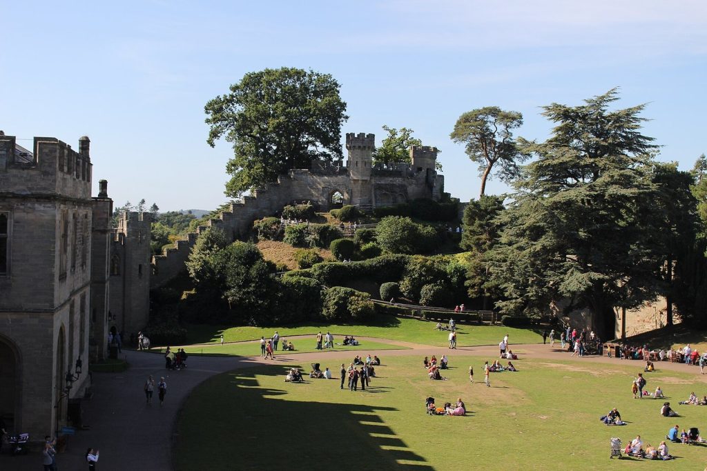 Warwick Castle: A Medieval Fortress and Aristocratic Residence 1 Warwick Castle