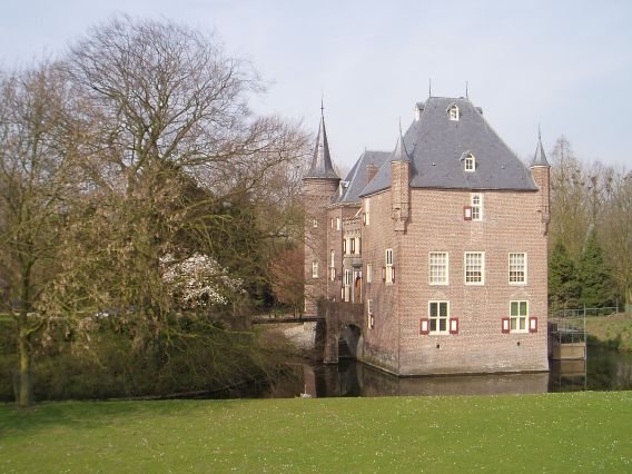 Well Castle: A Water Castle in the Netherlands