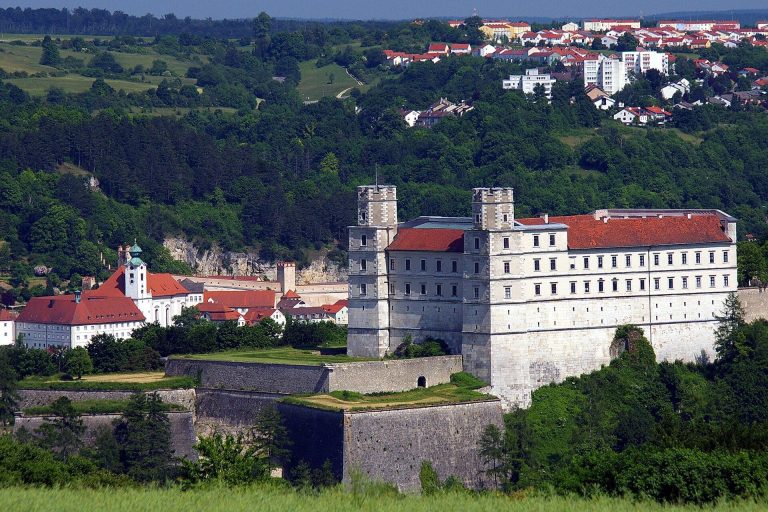 Willibaldsburg: The Fortified Episcopal Residence of Eichstätt