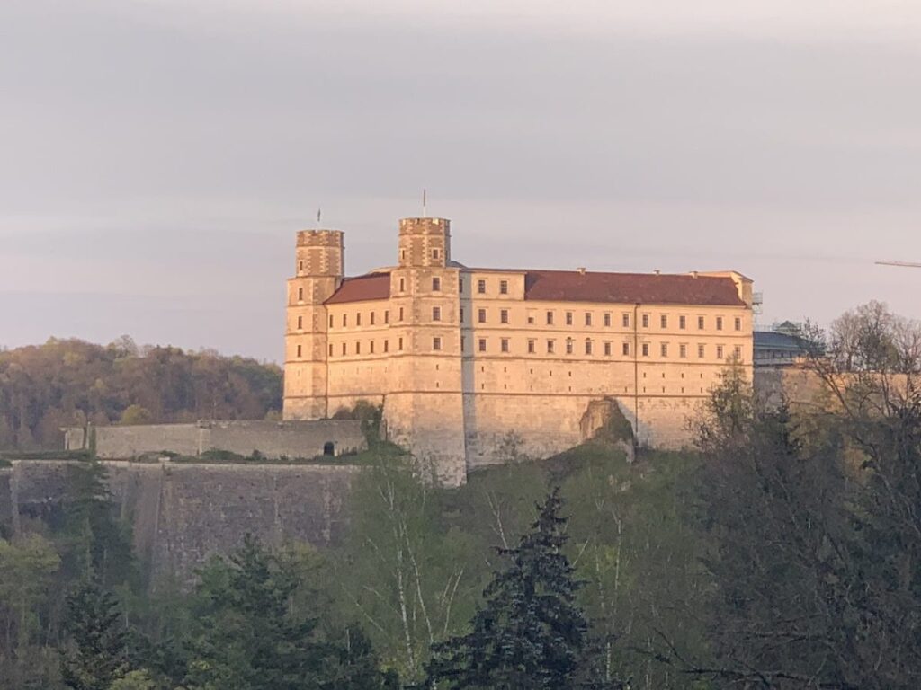 Willibaldsburg: The Fortified Episcopal Residence of Eichstätt 2 Willibaldsburg