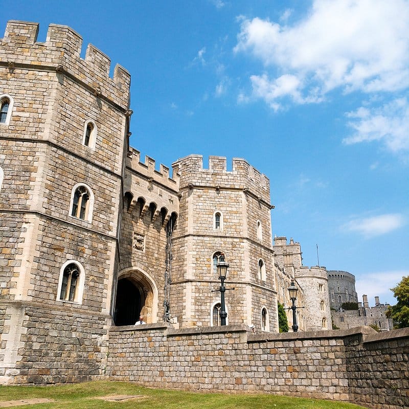 Windsor Castle: A Historic Royal Residence in England 7 Windsor Castle