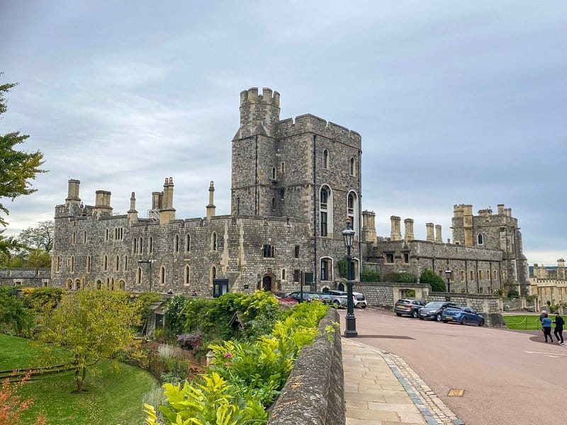 Windsor Castle: A Historic Royal Residence in England 8 Windsor Castle
