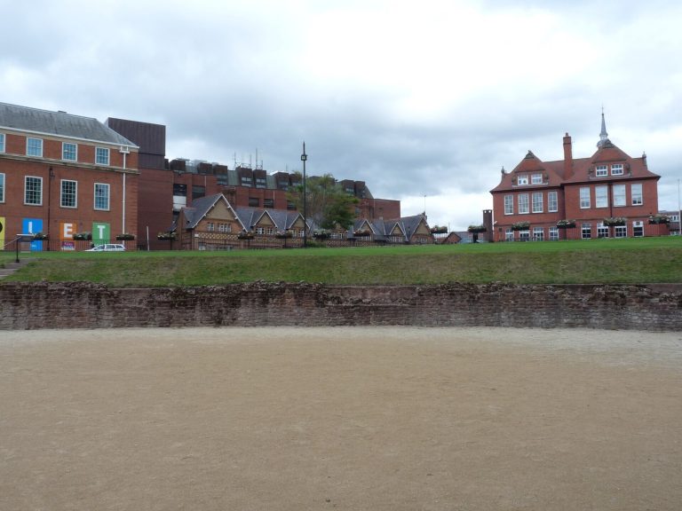 Chester Roman Amphitheatre: A Roman Arena at Deva Victrix