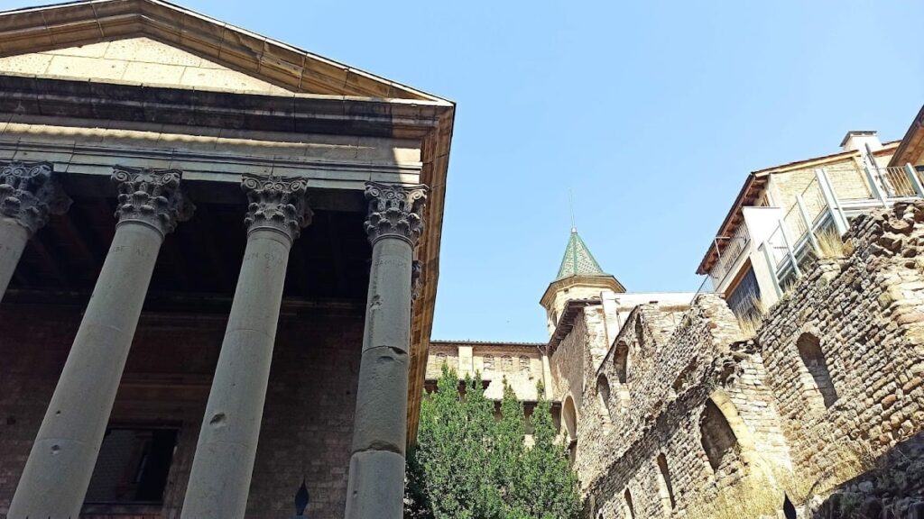 Roman Temple of Vic: A Roman Temple and Medieval Castle Site in Spain 2 Roman temple of Vic