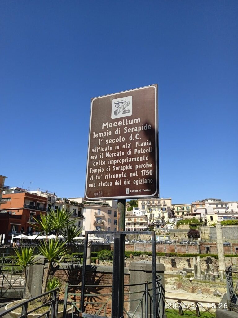 Macellum of Pozzuoli: An Ancient Roman Marketplace in Italy 7 Macellum of Pozzuoli