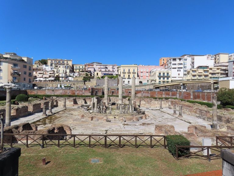 Macellum of Pozzuoli: Roman Food Market in Italy
