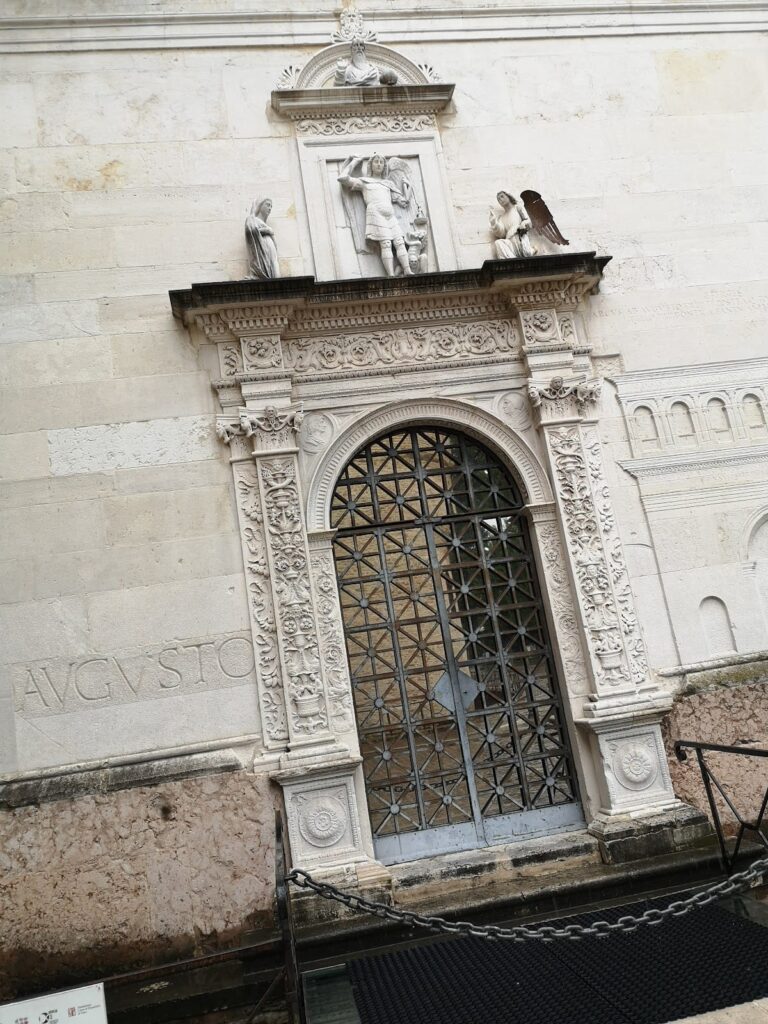 Arch of Augustus, Fano: Roman Gateway to Colonia Iulia Fanestris 5 Arch of Augustus, Fano