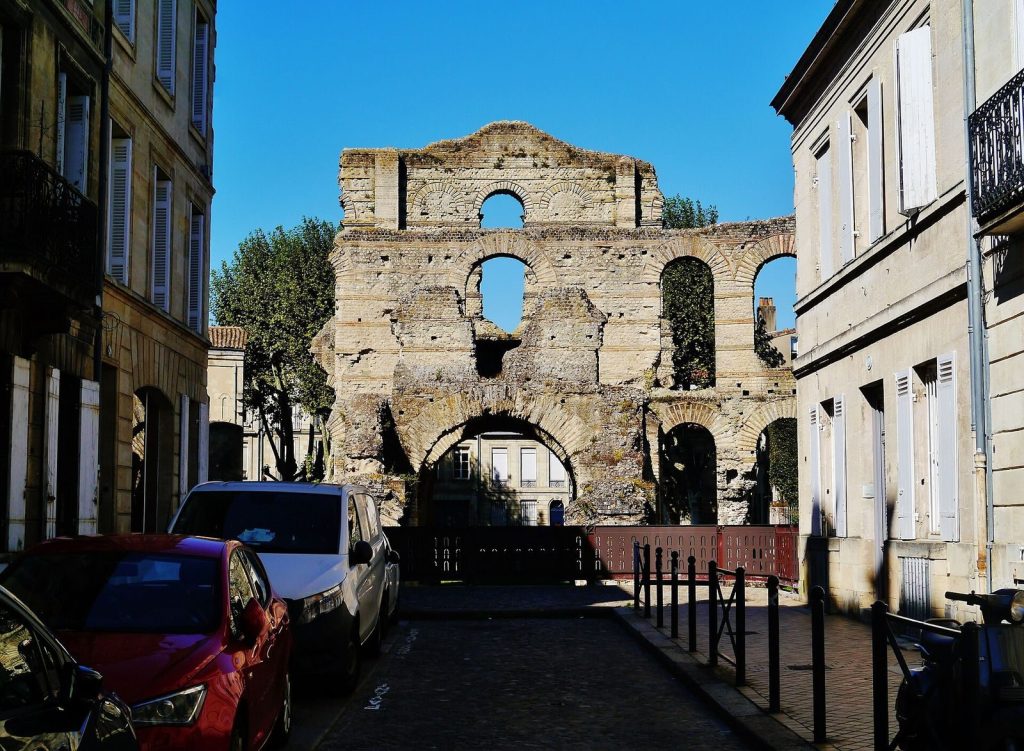 Palais Gallien: A Gallo-Roman Amphitheatre in Bordeaux 3 Palais Gallien